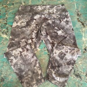 Lululemon cropped align leggings